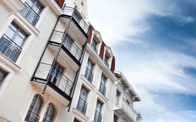 Pyla sous les étoiles : Une nuit dans une cabane dans les arbres