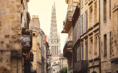 Bordeaux : Quand l&rsquo;Ancienne Capitale des Vins Devient le Nouveau Paradis Technologique